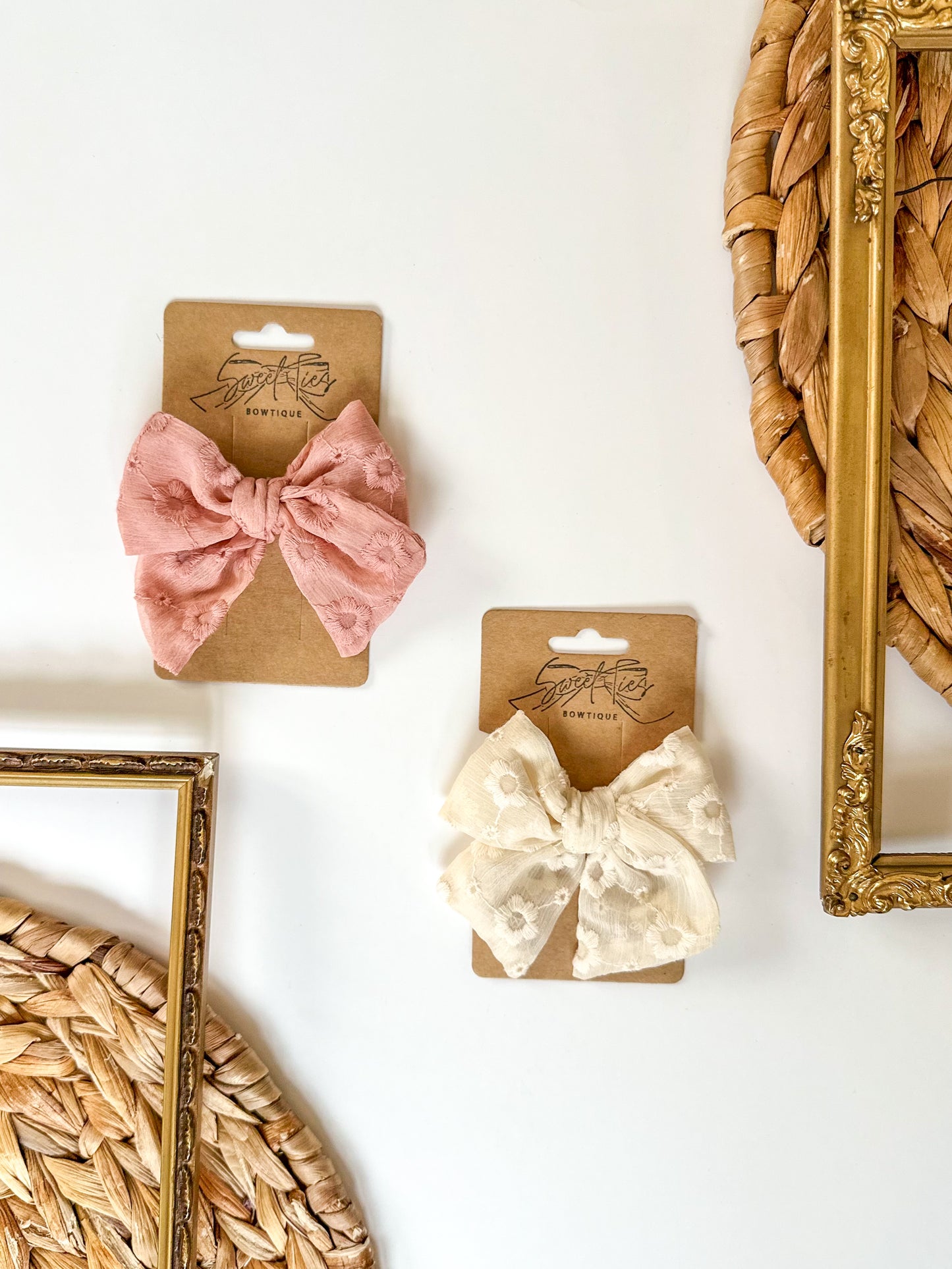 Eyelet Mesh SweeTie Bow