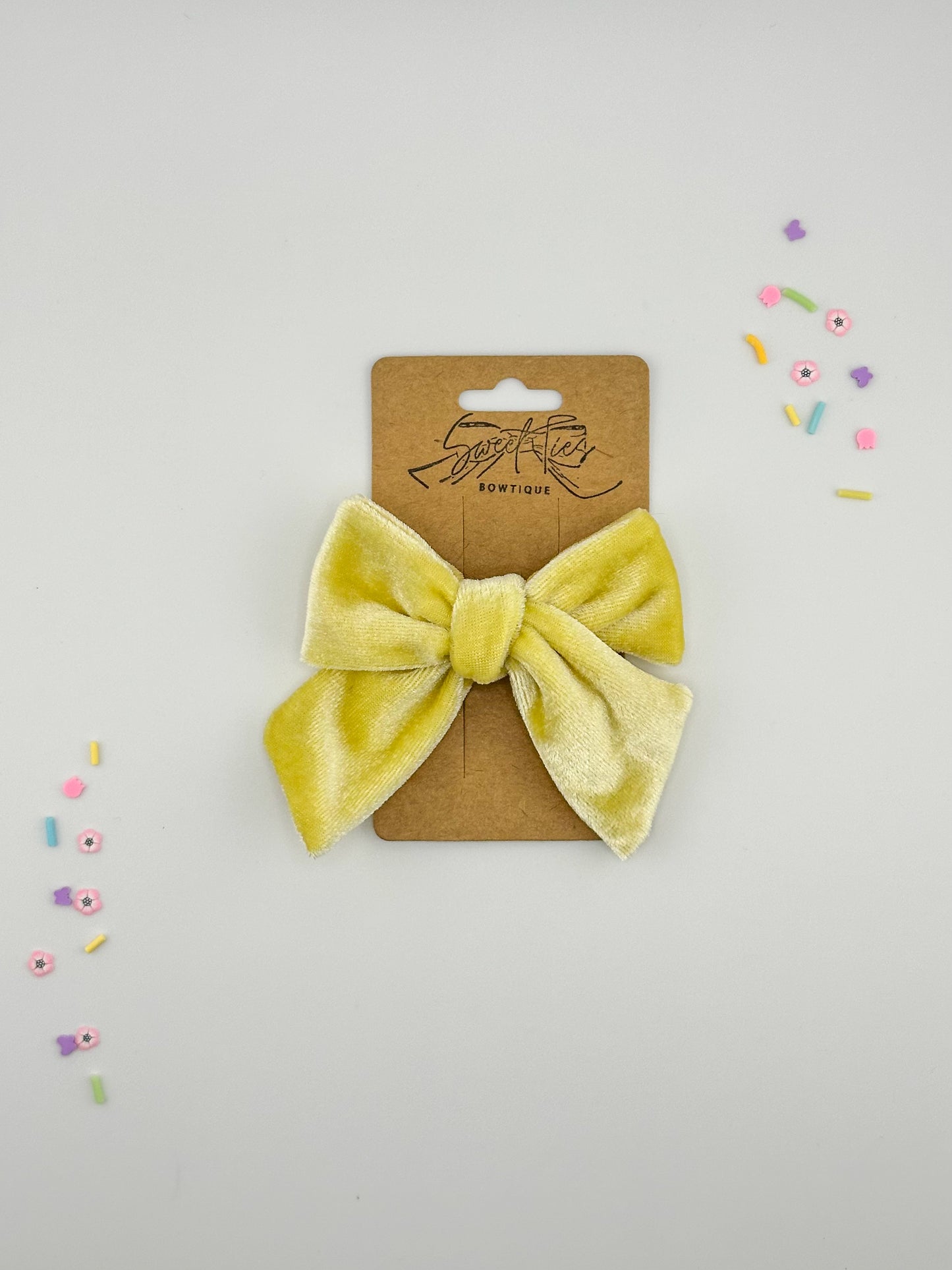 Buttercup Velvet SweeTie