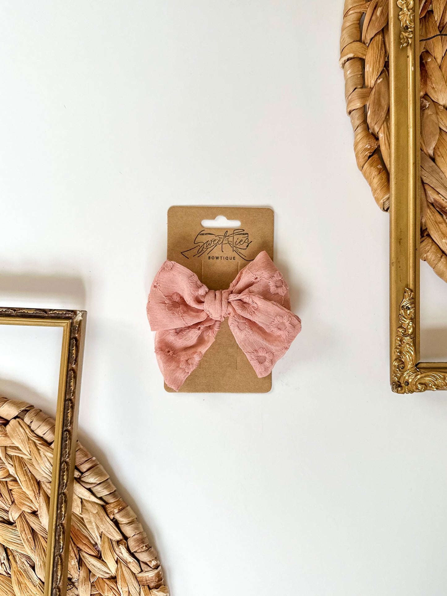 Eyelet Mesh SweeTie Bow