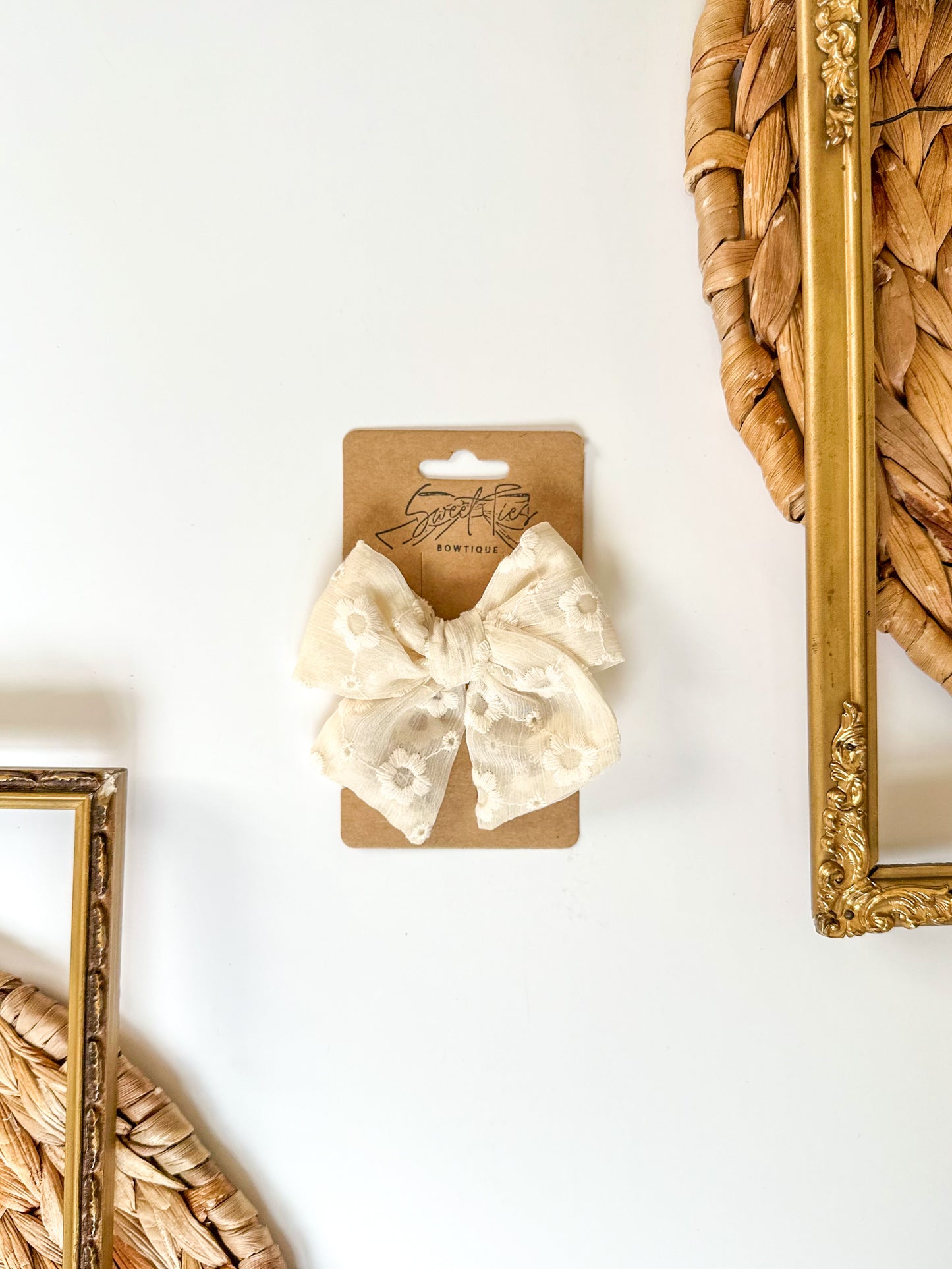 Eyelet Mesh SweeTie Bow