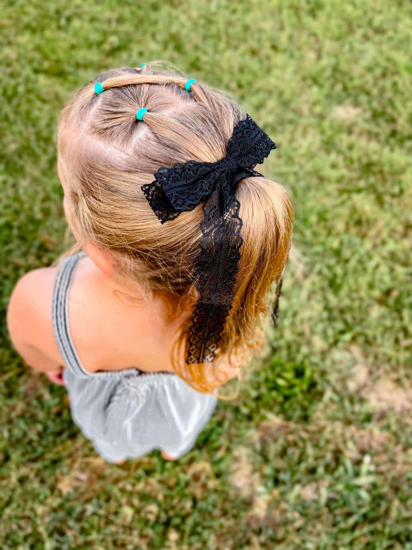 Black Lace Long Tail Bow