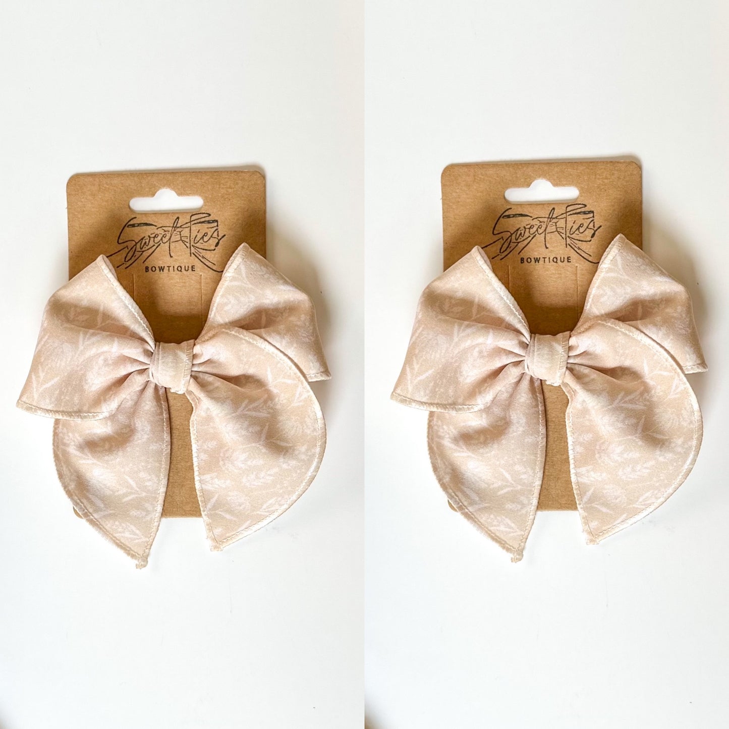 Neutral Wildflowers Bitty Fable Piggies