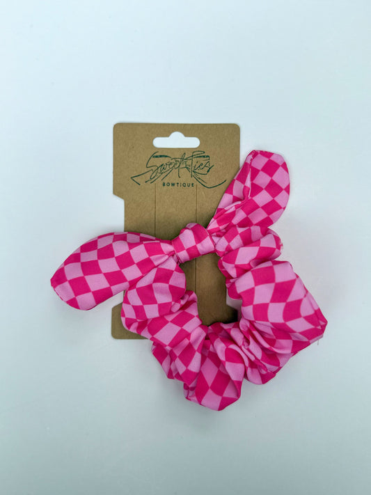 Stay Cute SweeTie Scrunchie