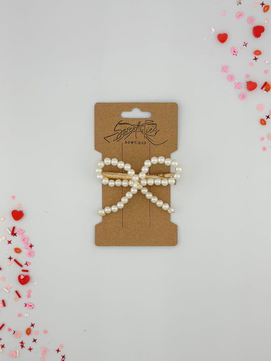 Pearl Bow Clip