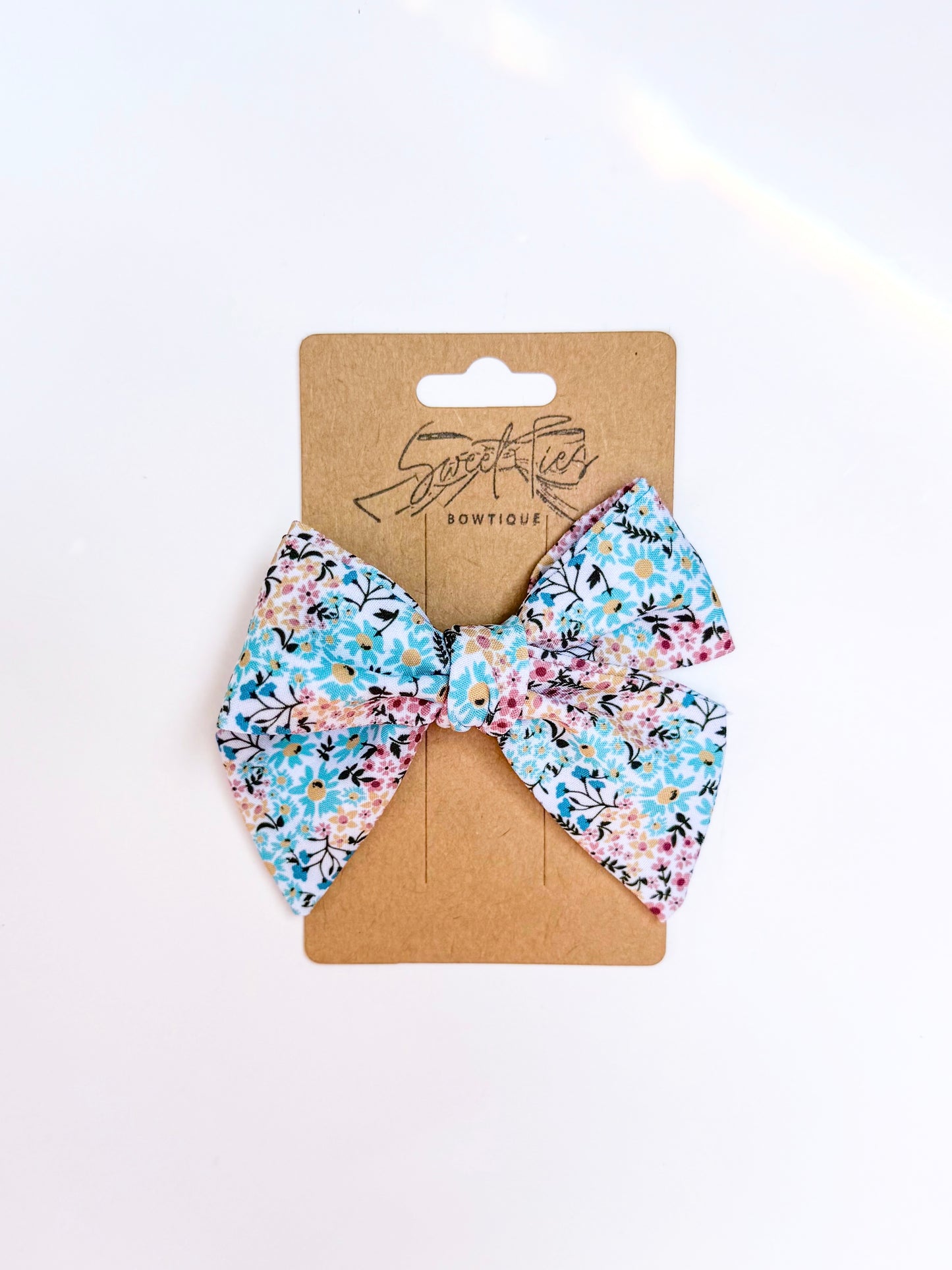 Whimsy SweeTie Bow
